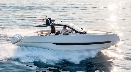 40' Invictus 2025