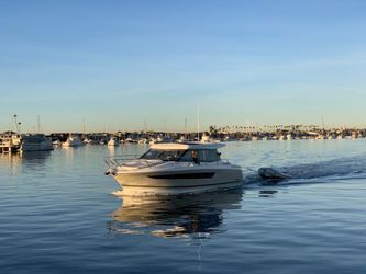 37' Jeanneau 2017