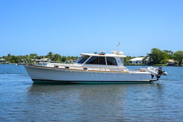 46' Grand Banks 2014