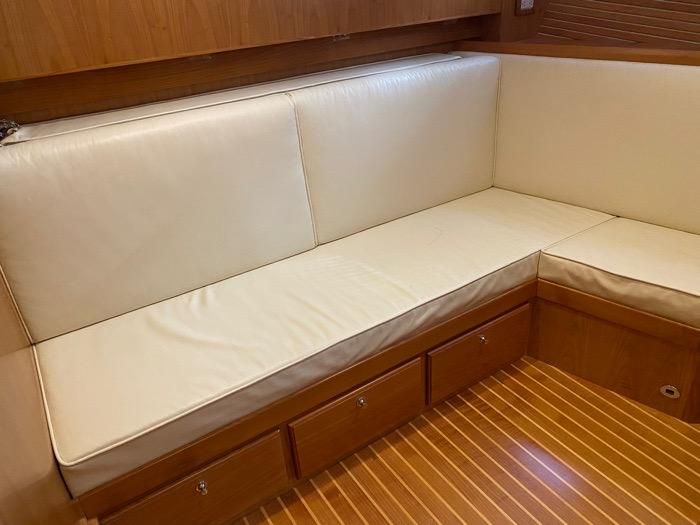  Yacht Photos Pics Guest Stateroom Bunk Up