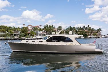 Palm Beach Motor Yachts PB42