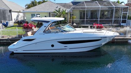 35' Sea Ray 2016