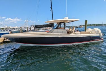 34' Chris-craft 2019 Yacht For Sale
