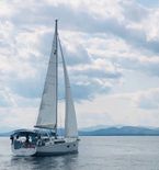 Beneteau Oceanis 38.1