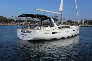 41' Beneteau 2015