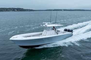 37' Seahunter 2012