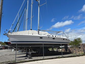 46' Hunter 2004