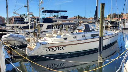 44' Beneteau 1999