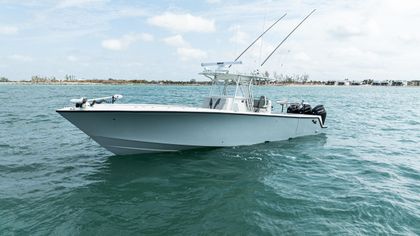 39' Seavee 2015
