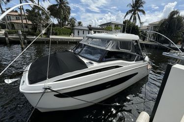 32' Aquila 2023 Yacht For Sale