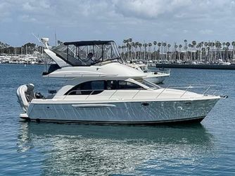 38' Meridian 2004 Yacht For Sale