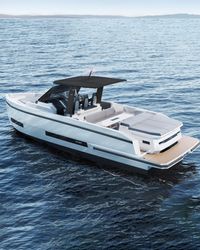 32' De Antonio Yachts 2025