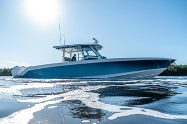 38' Boston Whaler 2024