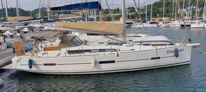 46' Dufour 2017