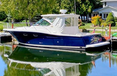 32' Tiara Yachts 2005