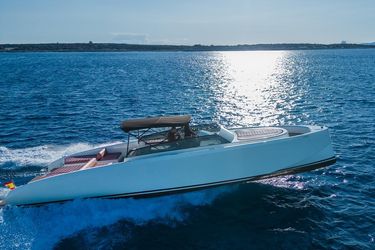 43' Vanquish Yachts 2014