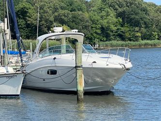 37' Sea Ray 2010