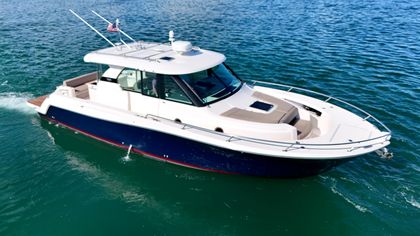 44' Tiara Yachts 2017 Yacht For Sale