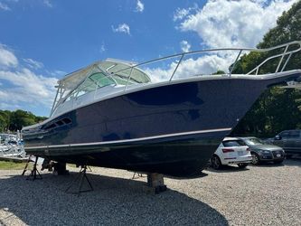 34' Rampage 2011 Yacht For Sale