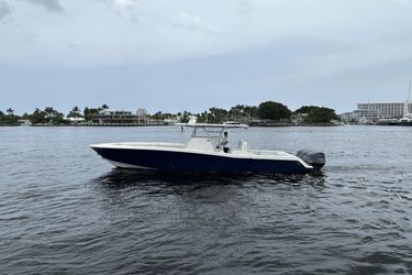 36' Invincible 2018