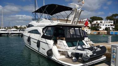 Fairline Squadron 65 With Fin Stabilisers