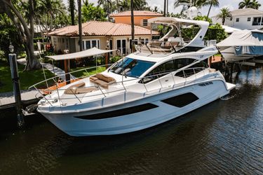 55' Sea Ray 2017