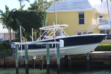 31' Pursuit 2008