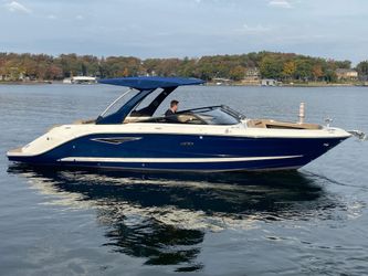 31' Sea Ray 2017