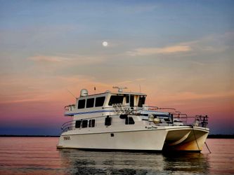 48' Endeavour 2014