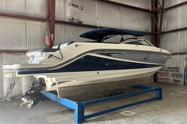 28' Sea Ray 2017