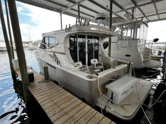 33' Silverton 2009