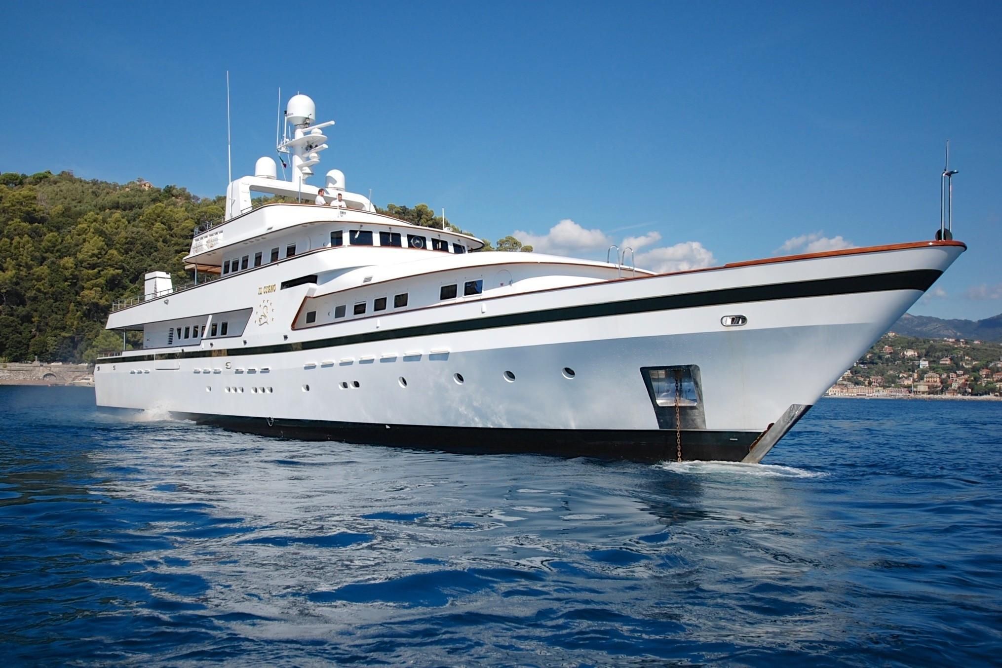 luxury yachts yachtworld