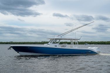 45' Everglades 2018