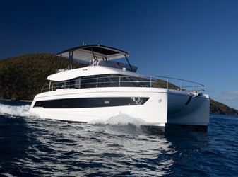 44' Fountaine Pajot 2019