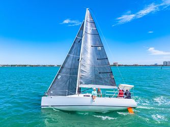 31' J Boats 2011