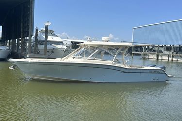 32' Grady-white 2019