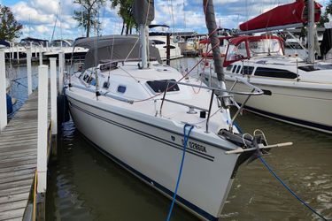 35' Catalina 2002