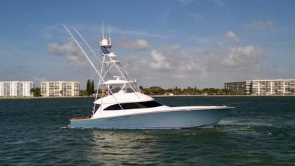 62' Viking 2017