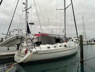 44' Beneteau 1996