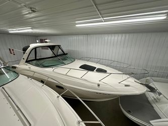 33' Sea Ray 2010