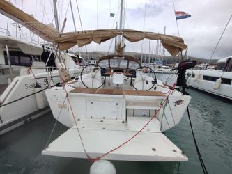 46' Dufour 2018