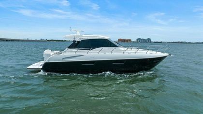 48' Cruisers Yachts 2016