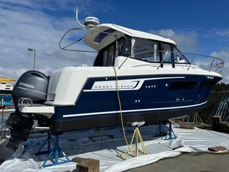 28' Jeanneau 2016