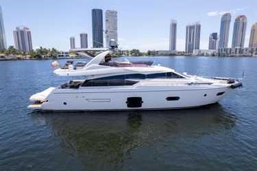 75' Ferretti Yachts 2015