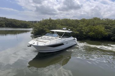 32' Sea Ray 2020