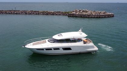 49' Prestige 2013