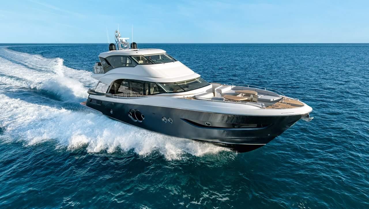 2021 Monte Carlo Yachts MCY 76 Skylounge Motor Yacht for ...
