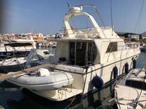 Marine Projects Princess 35 Fly