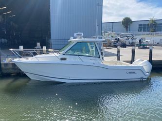 28' Boston Whaler 2024