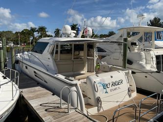 44' Tiara Yachts 2004